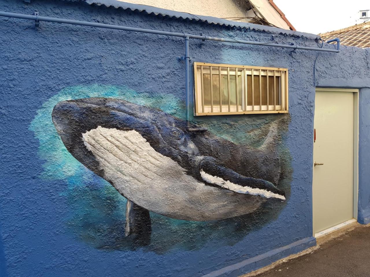 Jinho'S Black Whale Guest House & Bar Seoul Eksteriør bilde